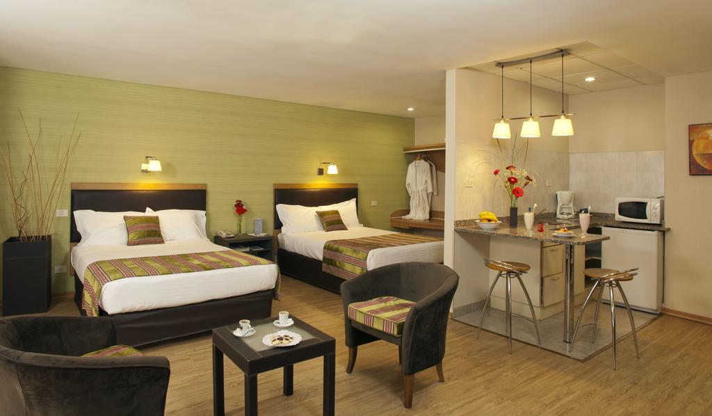 Hotel Land Express Neuquén Extérieur photo