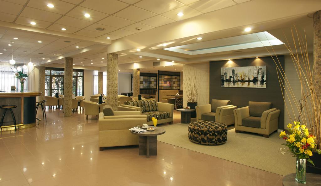 Hotel Land Express Neuquén Extérieur photo